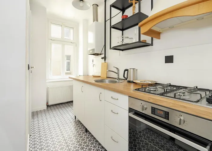 Bright & Comfortable Garbary 35 Old Town By Renters Posen