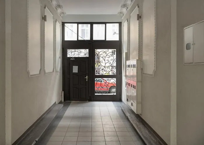 Bright & Comfortable Garbary 35 Old Town By Renters