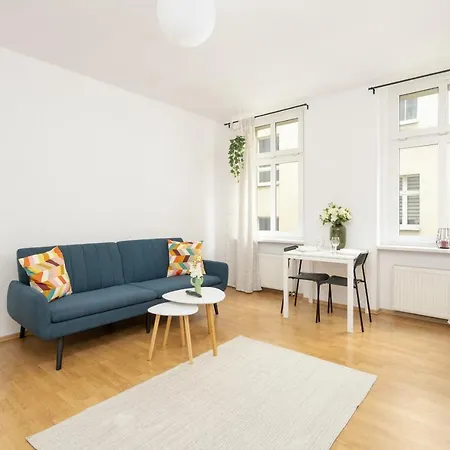 Daire Bright & Comfortable Garbary 35 Old Town By Renters *
