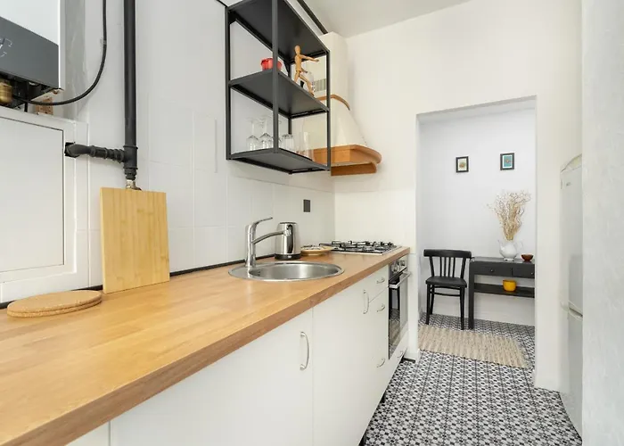 Bright & Comfortable Garbary 35 Old Town By Renters شقة